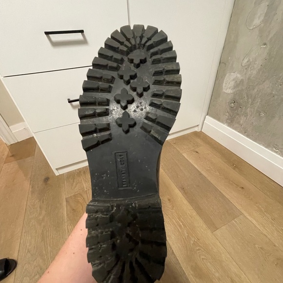 Kenneth Cole Boots - Picture 4 of 4